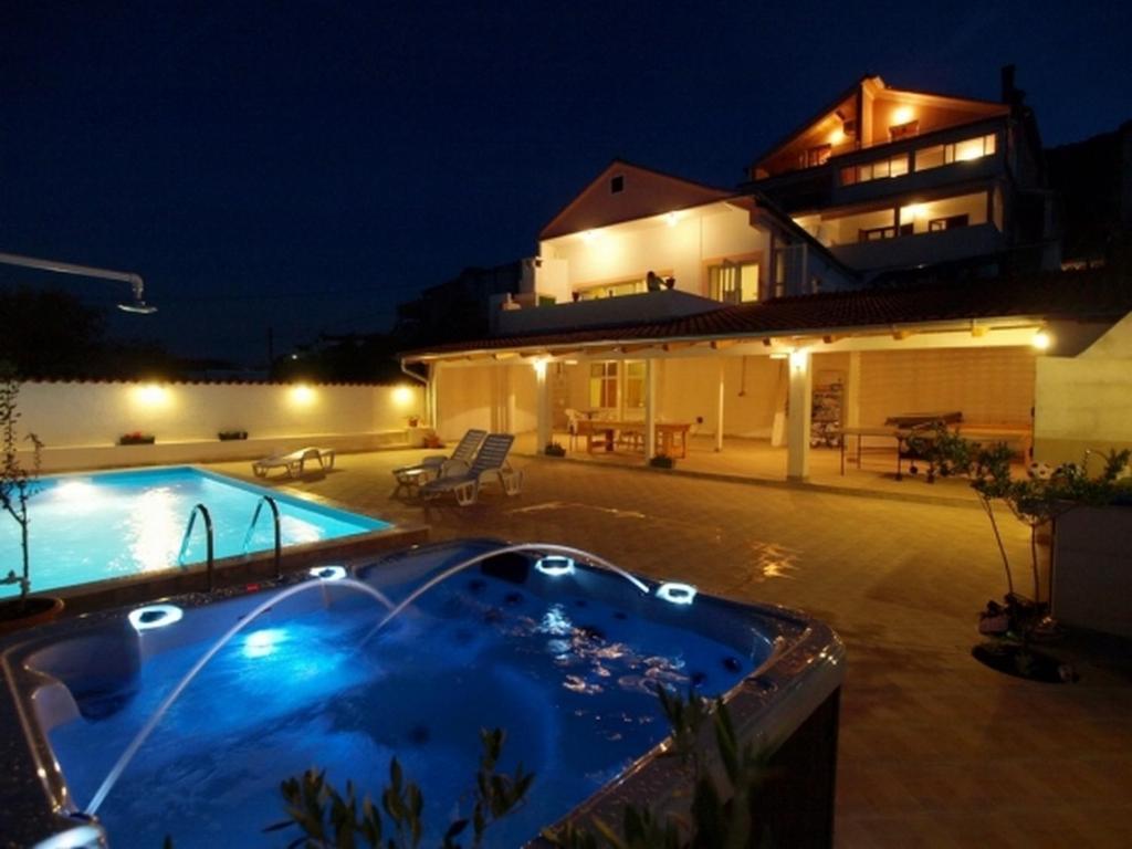 Apartments And Rooms With A Swimming Pool Kali, Ugljan - 14083 Екстер'єр фото