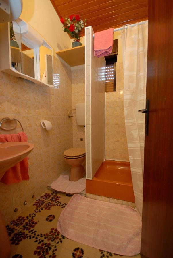 Apartments And Rooms With A Swimming Pool Kali, Ugljan - 14083 Екстер'єр фото